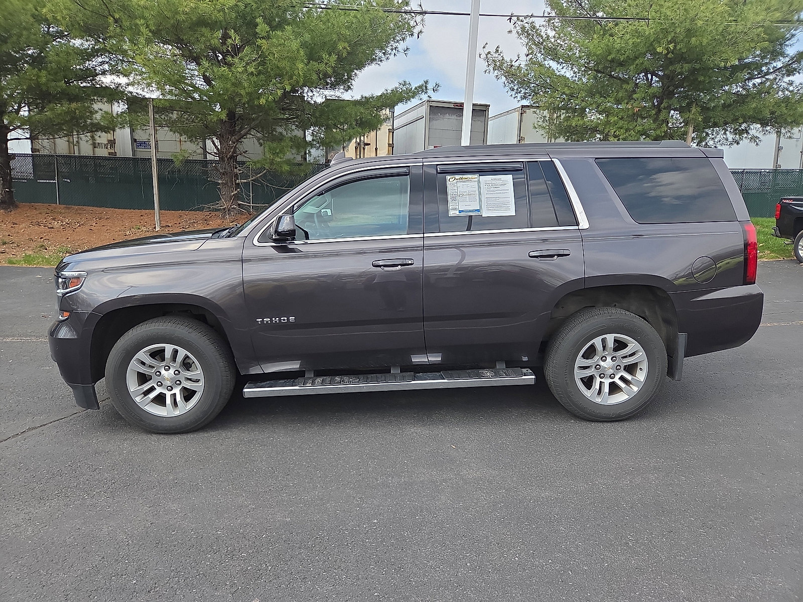 Used 2017 Chevrolet Tahoe LS w/ Enhanced Driver Alert Package image 6