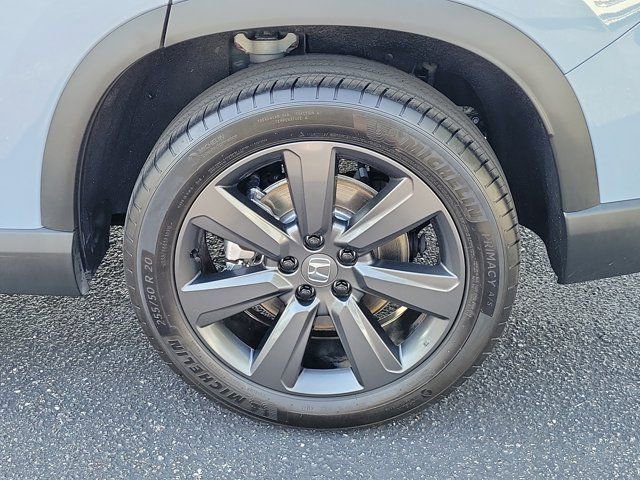 Certified 2025 Honda Pilot Sport image 31