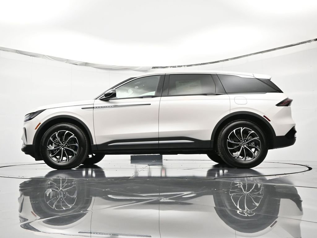 New 2026 Lincoln Nautilus Premier image 50