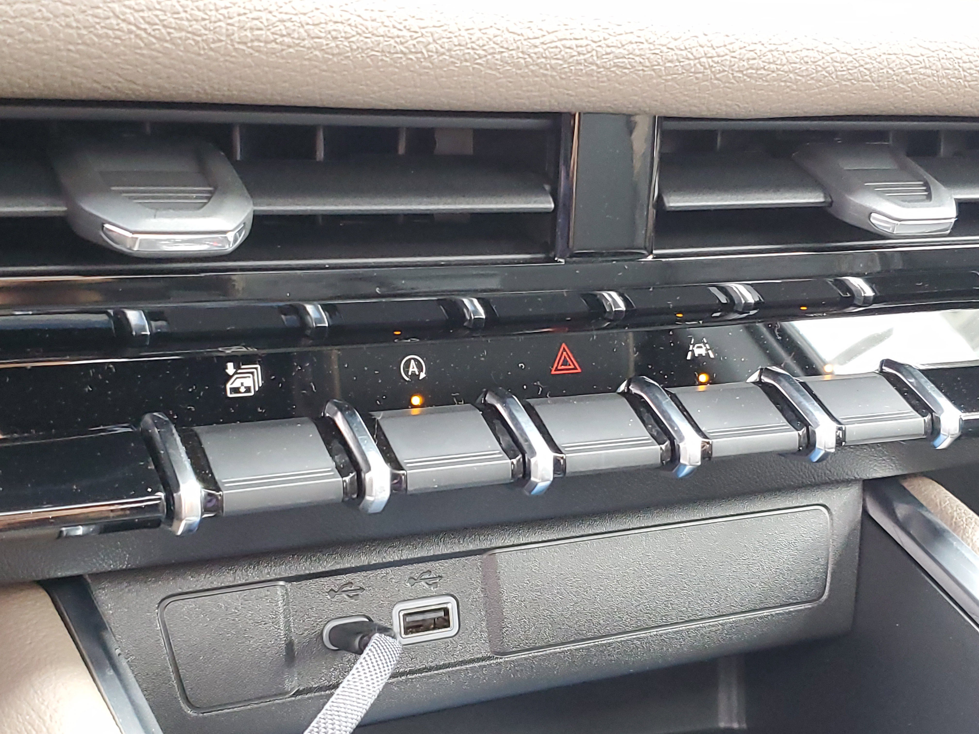 New 2026 GMC Canyon Denali image 21