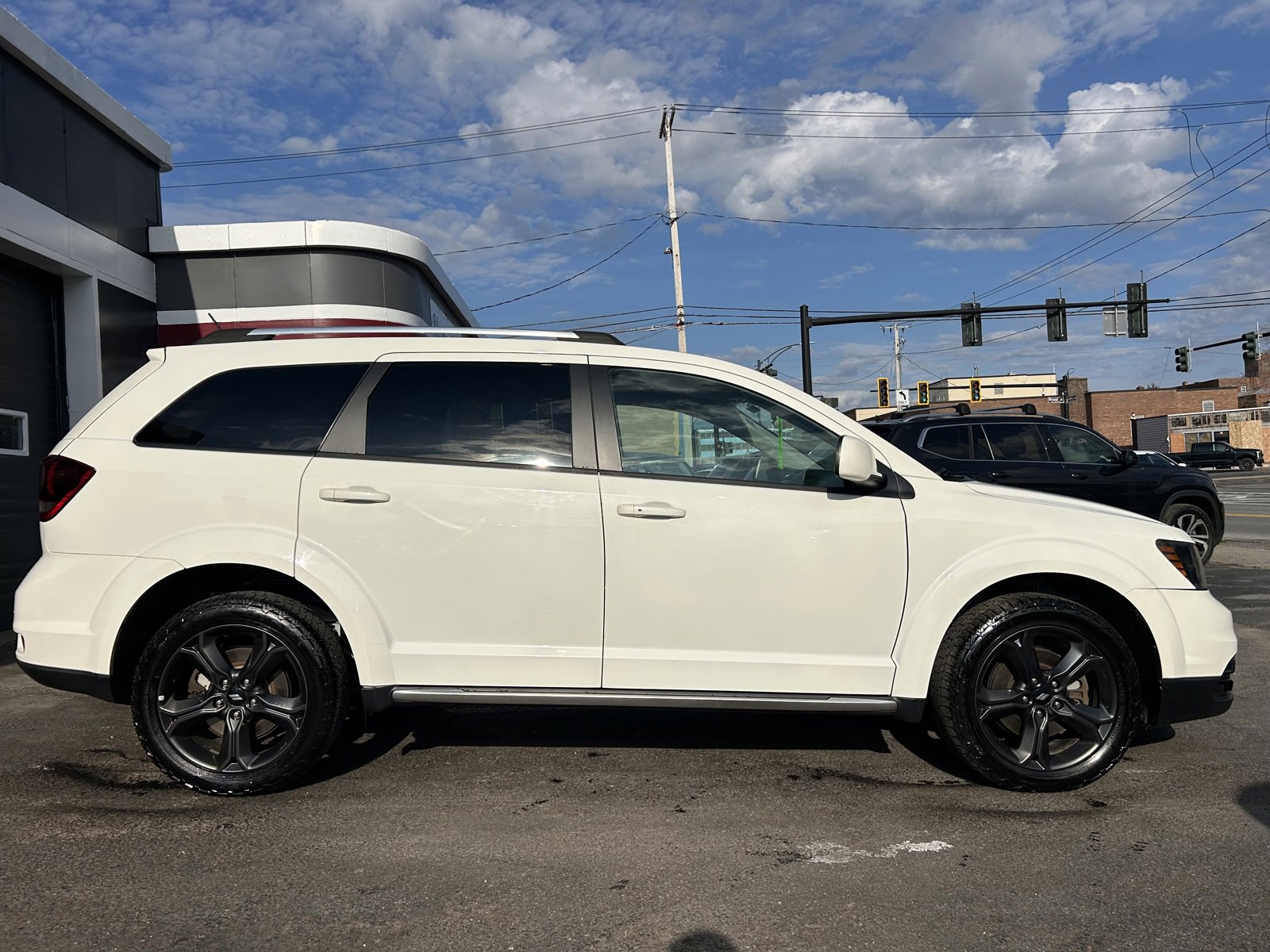 Used 2018 Dodge Journey Crossroad AWD/4WD image 4