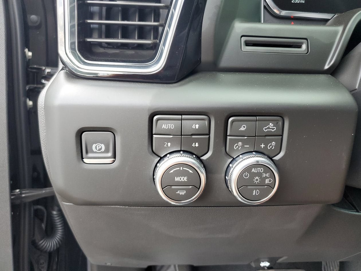 New 2026 GMC Sierra 1500 Denali AWD/4WD image 31