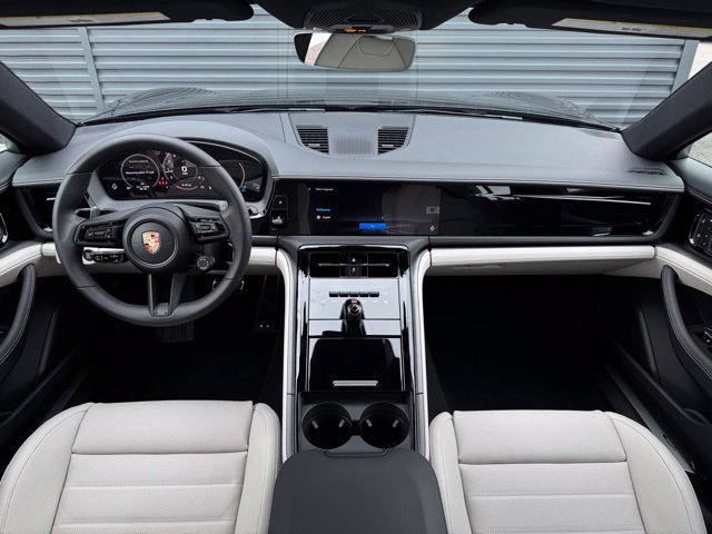 New 2026 Porsche Panamera 4 AWD/4WD image 17