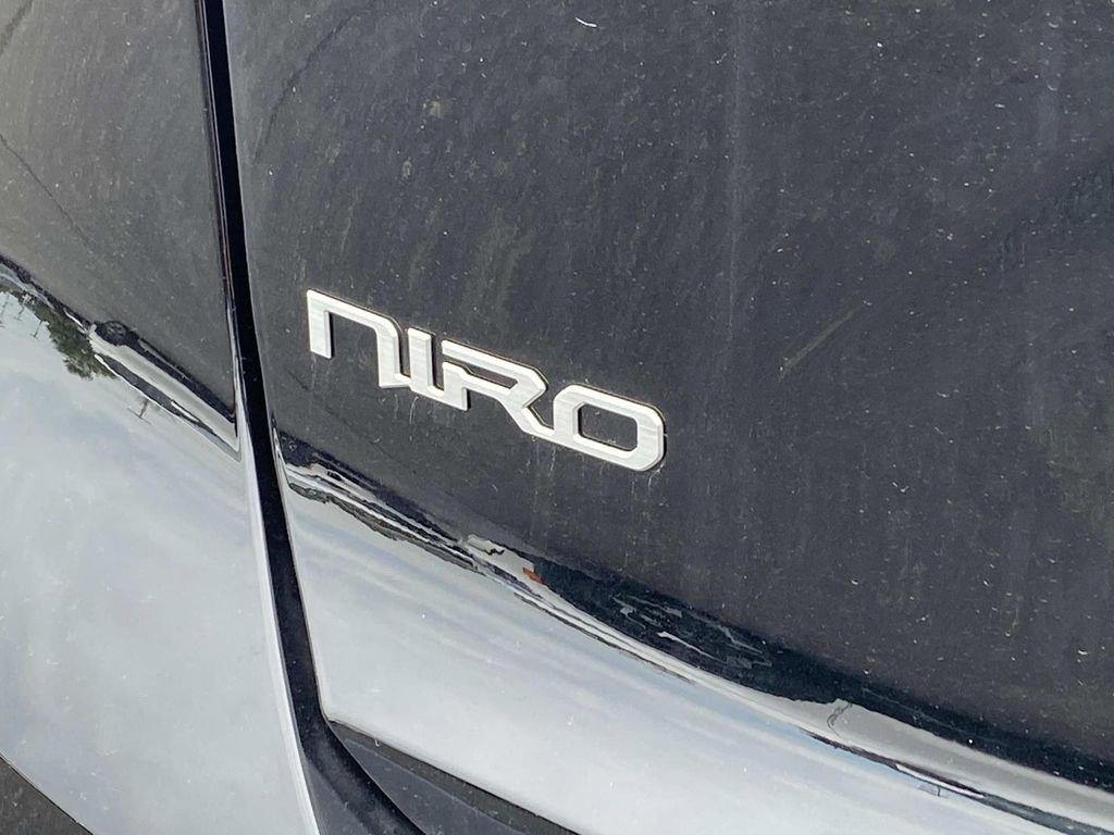 New 2025 Kia Niro Wind w/ Wind Preserve Package image 4