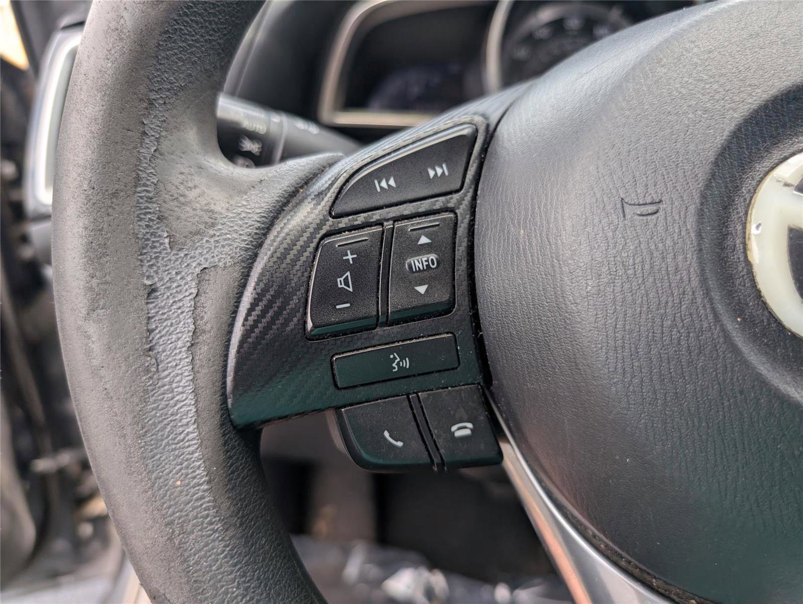 Used 2016 MAZDA MAZDA3 i Sport w/ Preferred Equipment Package image 25