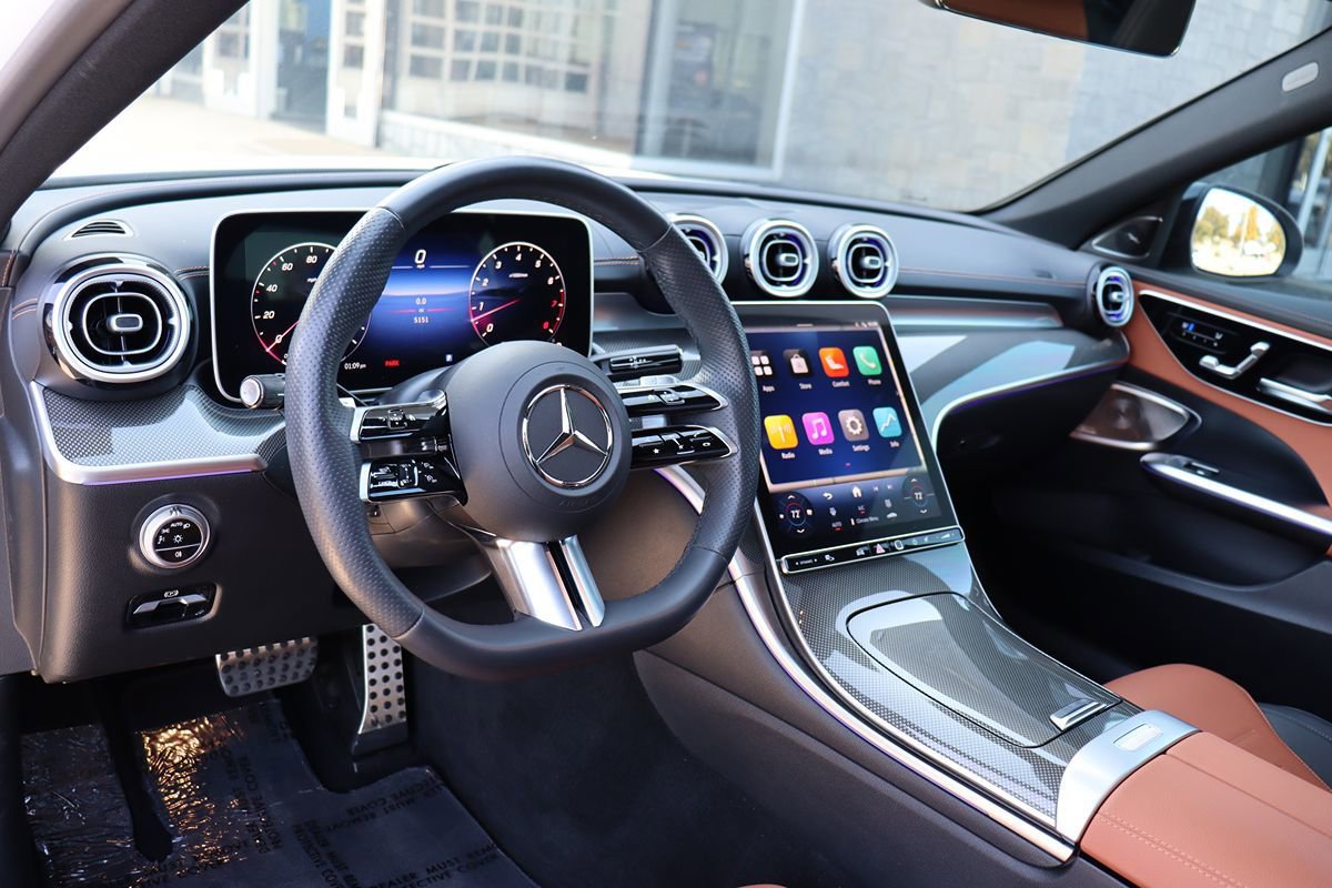 Used 2025 Mercedes-Benz C 300 Sedan image 16