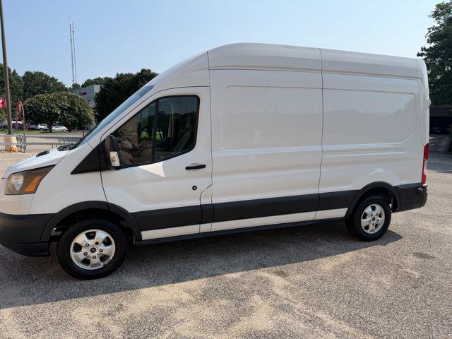 Used 2017 Ford Transit 250 148 High Roof RWD image 9