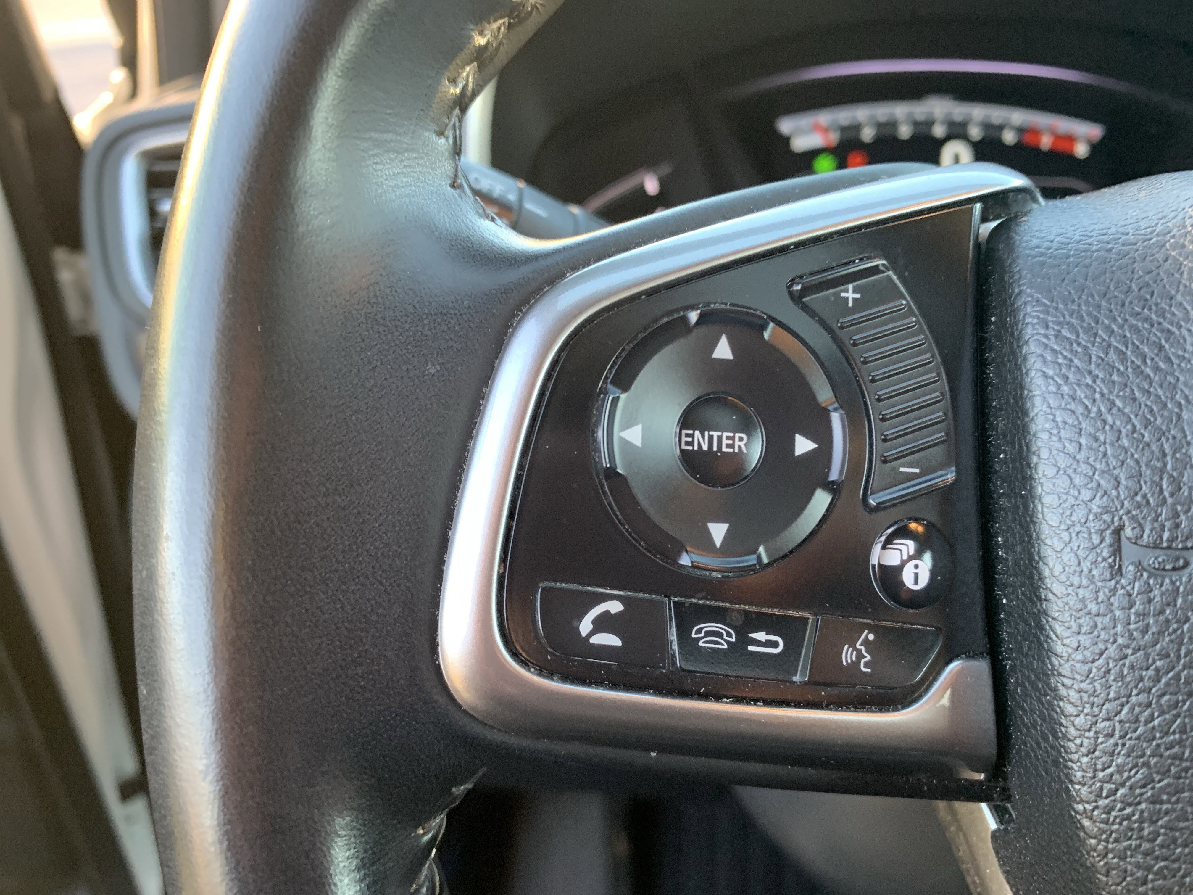 Used 2017 Honda CR-V EX-L image 19