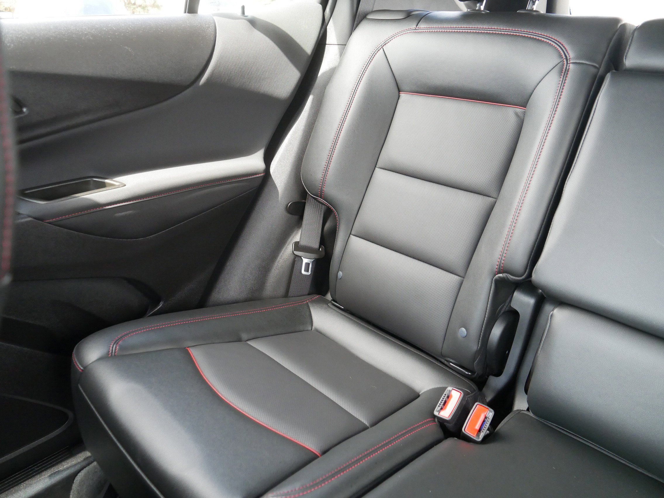 Used 2024 Chevrolet Equinox RS w/ RS Leather Package AWD/4WD image 12