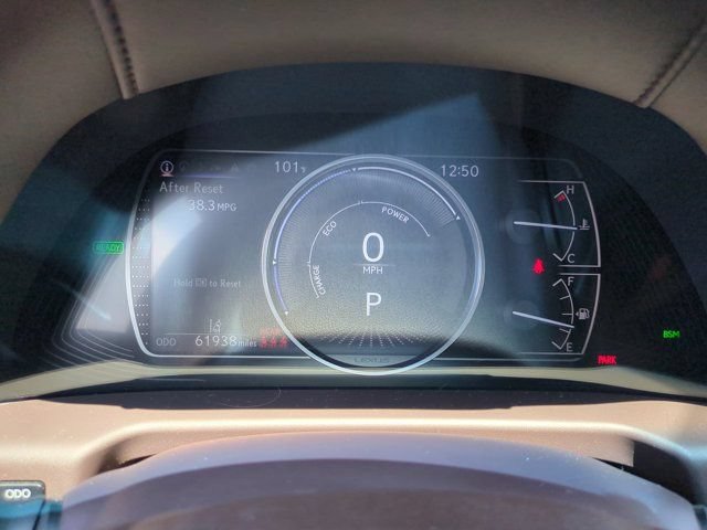 Used 2019 Lexus ES 300h w/ Premium Package FWD image 27
