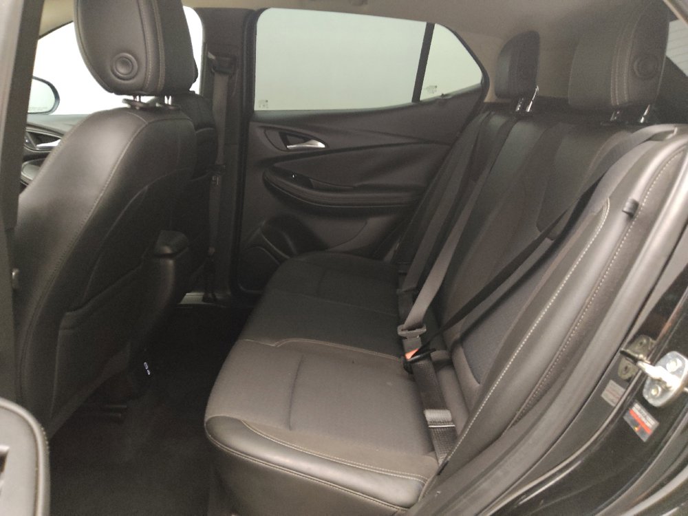 Used 2020 Buick Encore GX Preferred w/ Cold Weather Comfort Package FWD image 18