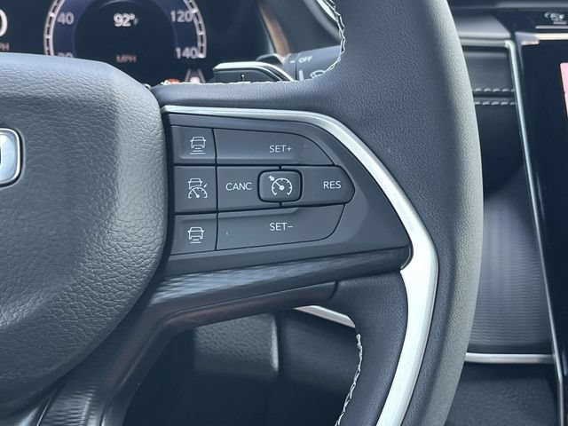 New 2027 Jeep Grand Cherokee Laredo X AWD/4WD image 21