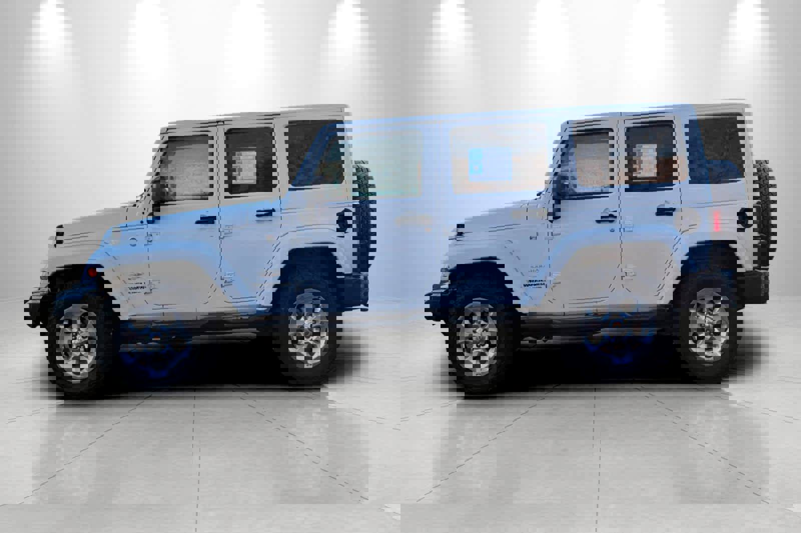 Used 2014 Jeep Wrangler Unlimited Sahara w/ Connectivity Group image 5