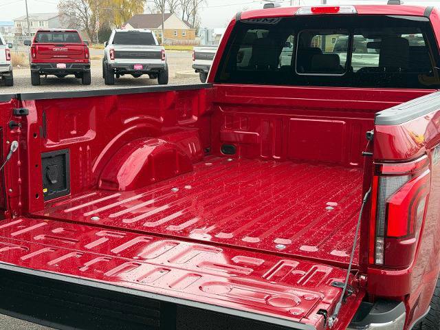 New 2025 Ford F150 Lariat w/ Equipment Group 501A Mid image 9