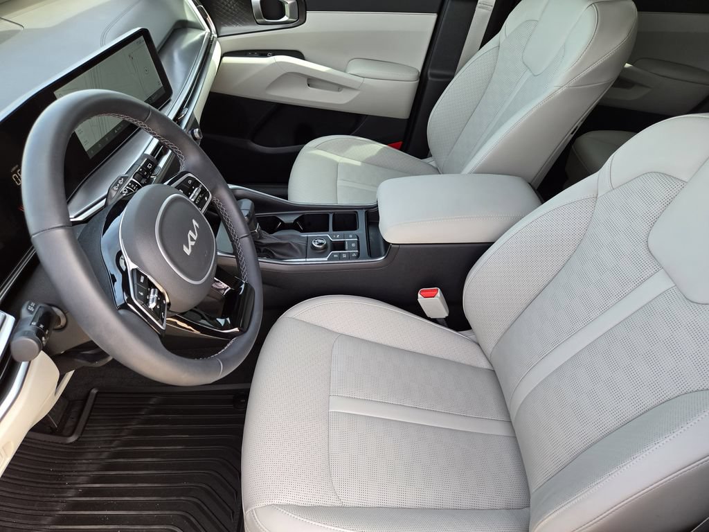 New 2025 Kia Sorento S w/ Panoramic Sunroof Package FWD image 10