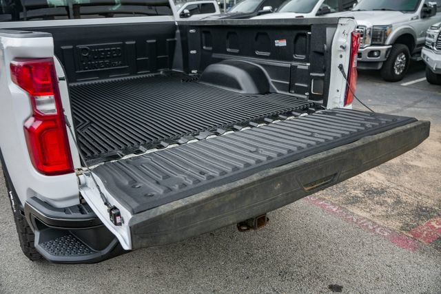 Used 2021 Chevrolet Silverado 2500 Custom w/ Custom Value Package AWD/4WD image 12