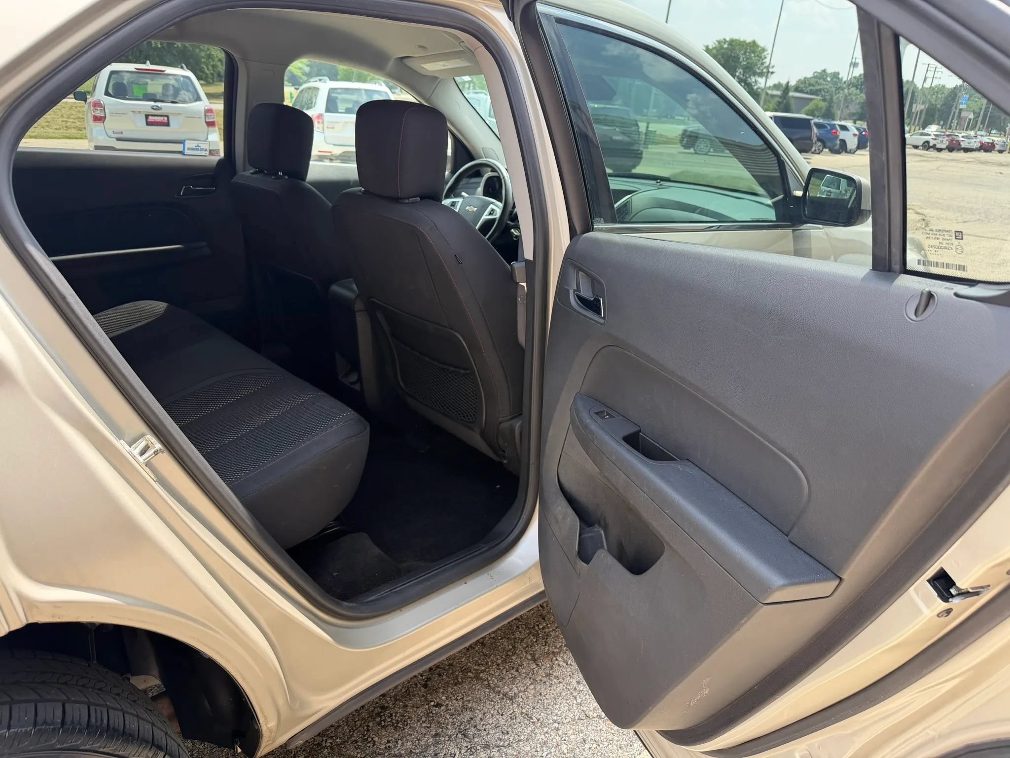 Used 2015 Chevrolet Equinox LT w/ Driver Convenience Package FWD image 15