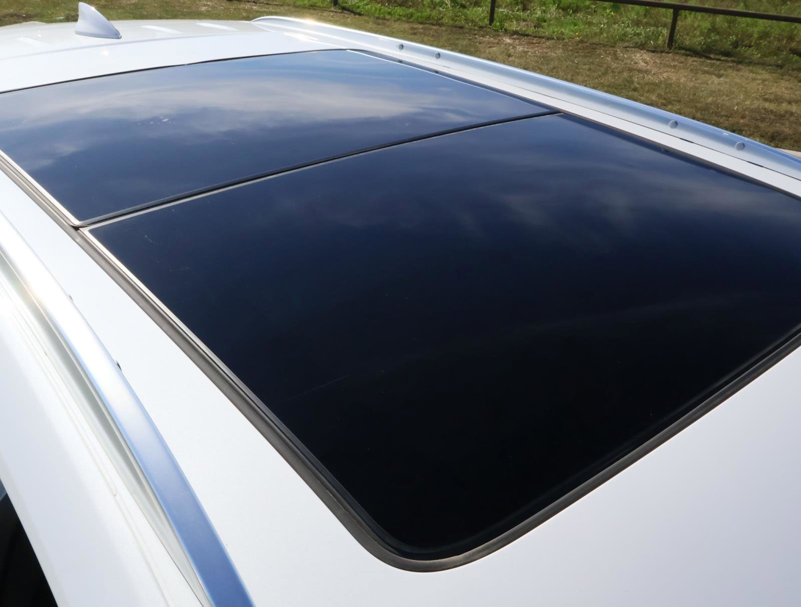 Certified 2022 Cadillac XT5 Premium Luxury w/ Technology Package image 13