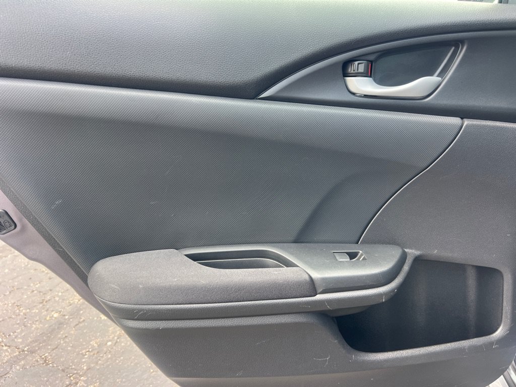 Used 2019 Honda Insight EX image 13
