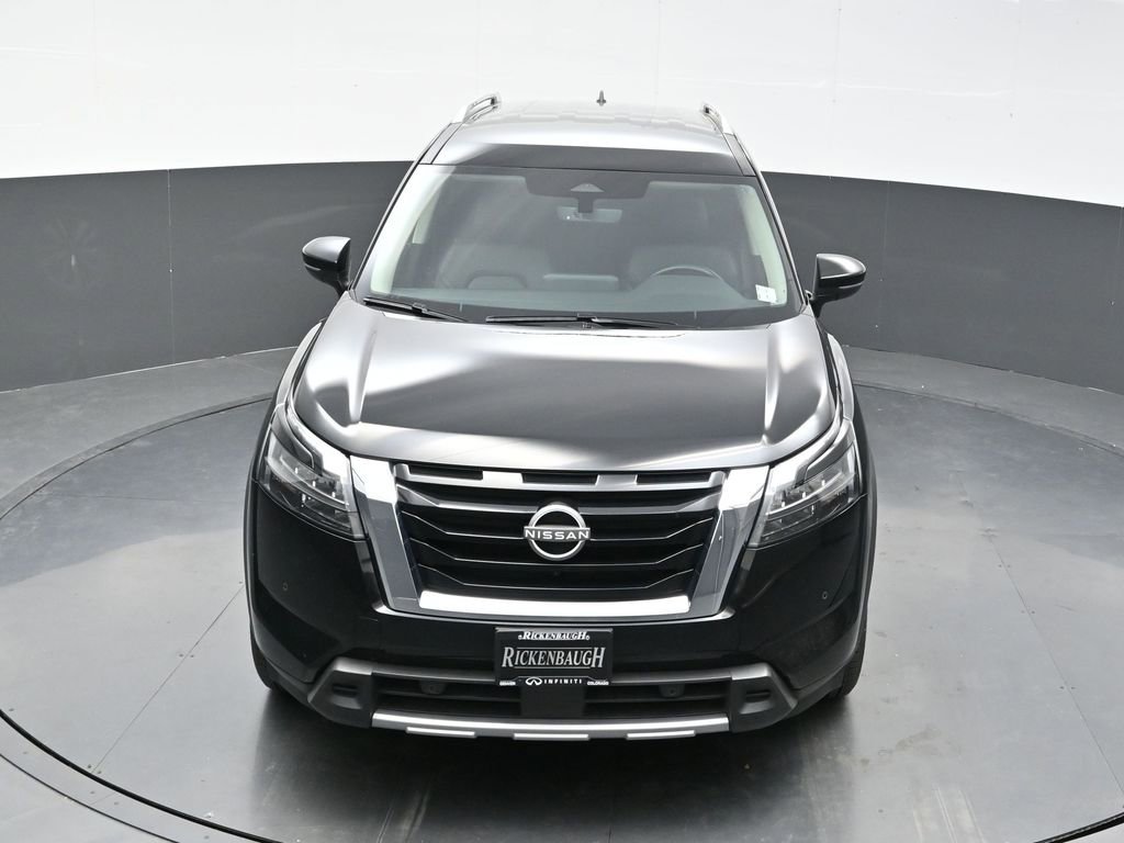 Used 2025 Nissan Pathfinder SL image 43