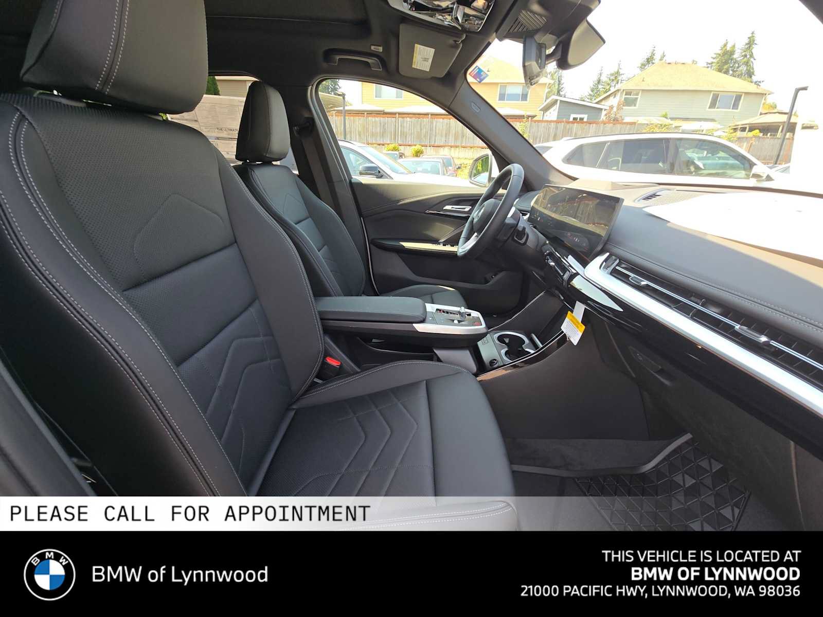 New 2026 BMW X1 xDrive28i w/ Technology Package AWD/4WD image 11