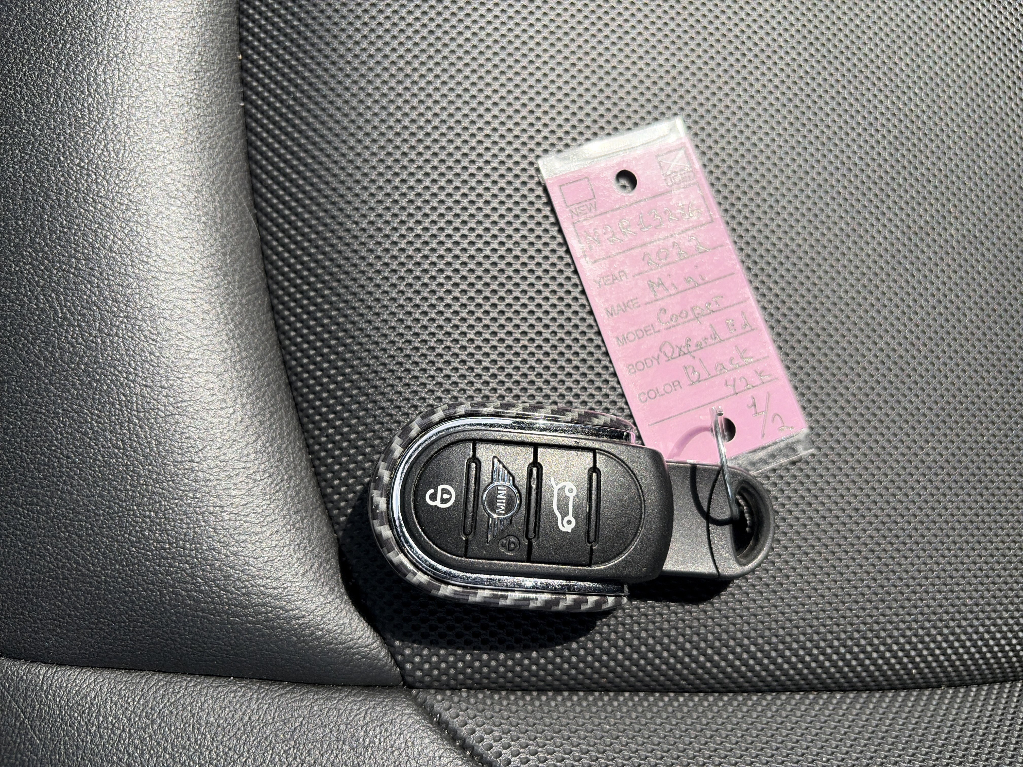 Used 2022 MINI Cooper 2-Door Hardtop image 39