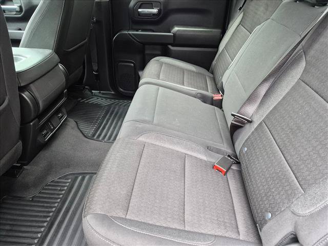 Used 2024 Chevrolet Silverado 1500 Custom w/ LPO, Dark Essentials Package AWD/4WD image 17