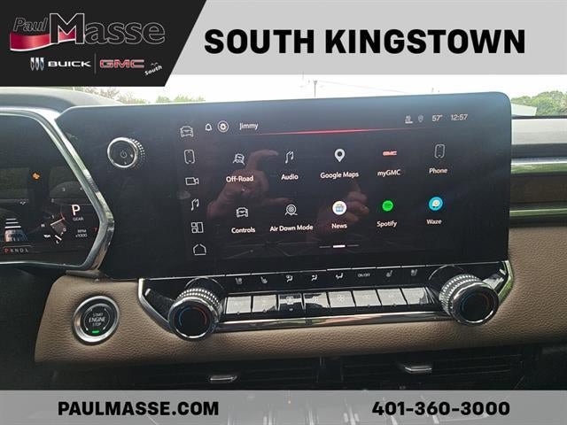 Used 2024 GMC Canyon Denali AWD/4WD image 12