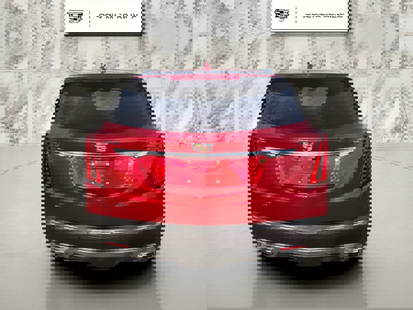 Used 2021 Cadillac XT5 Premium Luxury image 4