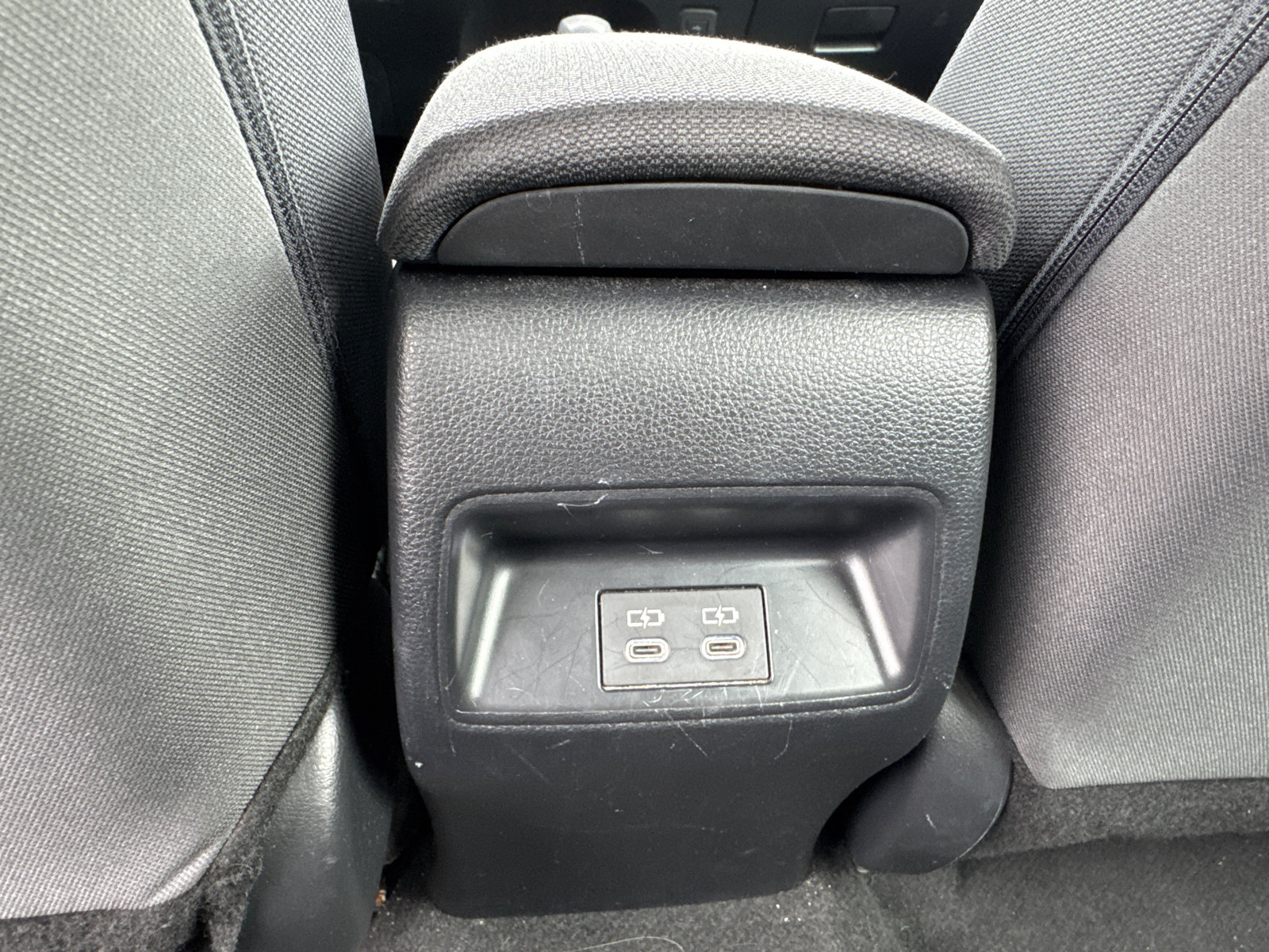 Used 2024 Toyota Corolla LE FWD image 19