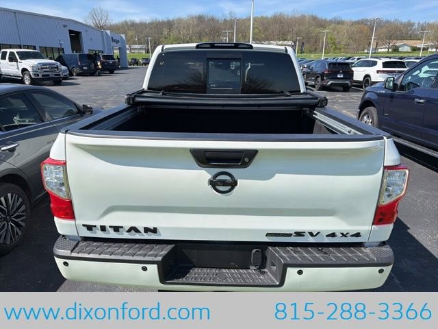 Used 2018 Nissan Titan Platinum Reserve AWD/4WD image 5