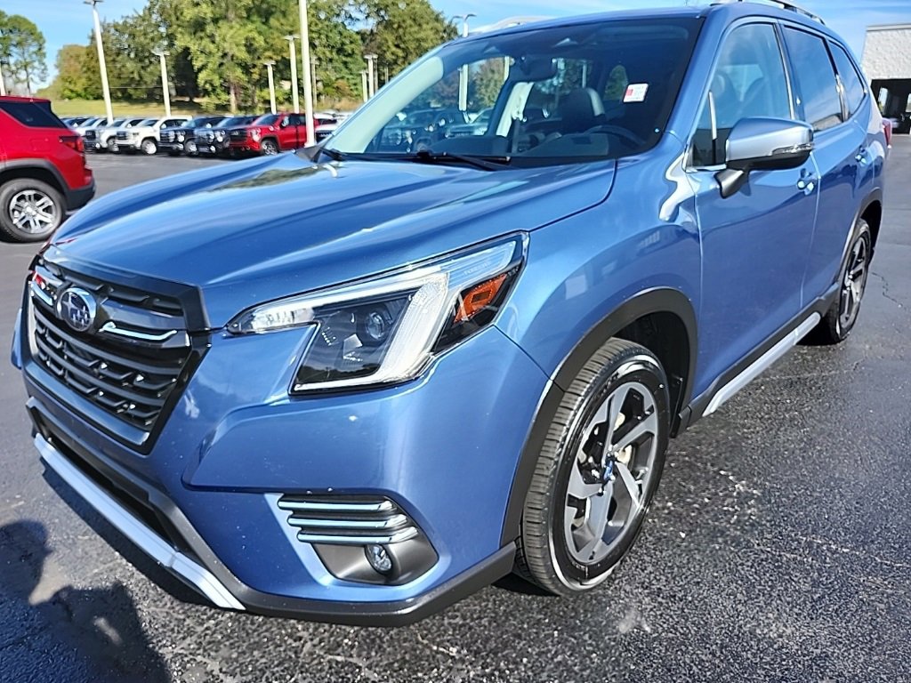 Used 2022 Subaru Forester Touring image 7