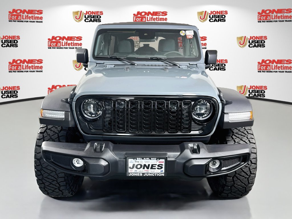 Used 2025 Jeep Wrangler Unlimited Sport AWD/4WD image 11