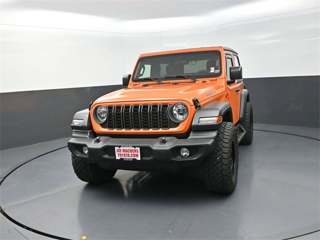 Used 2025 Jeep Wrangler Sport image 2