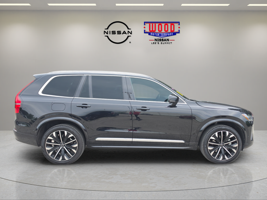 Used 2025 Volvo XC90 B6 Plus AWD/4WD image 2