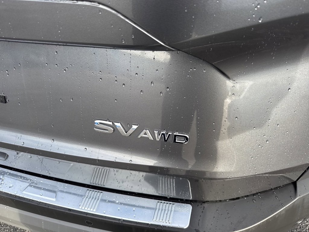 Used 2022 Nissan Rogue SV image 11