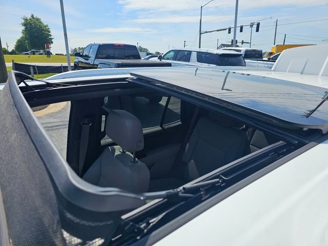 Used 2022 Chevrolet Tahoe LT w/ Luxury Package RWD image 21