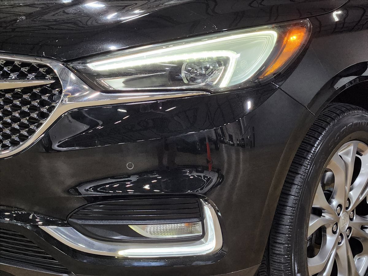 Used 2019 Buick Enclave Avenir w/ Avenir Technology Package FWD image 14