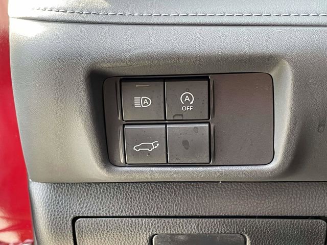 Used 2023 Toyota Highlander XLE image 22