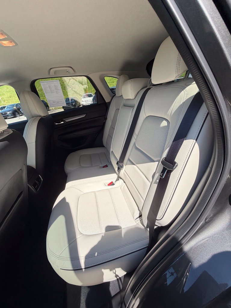 Used 2025 MAZDA CX-5 AWD 2.5 S w/ Preferred Package image 11