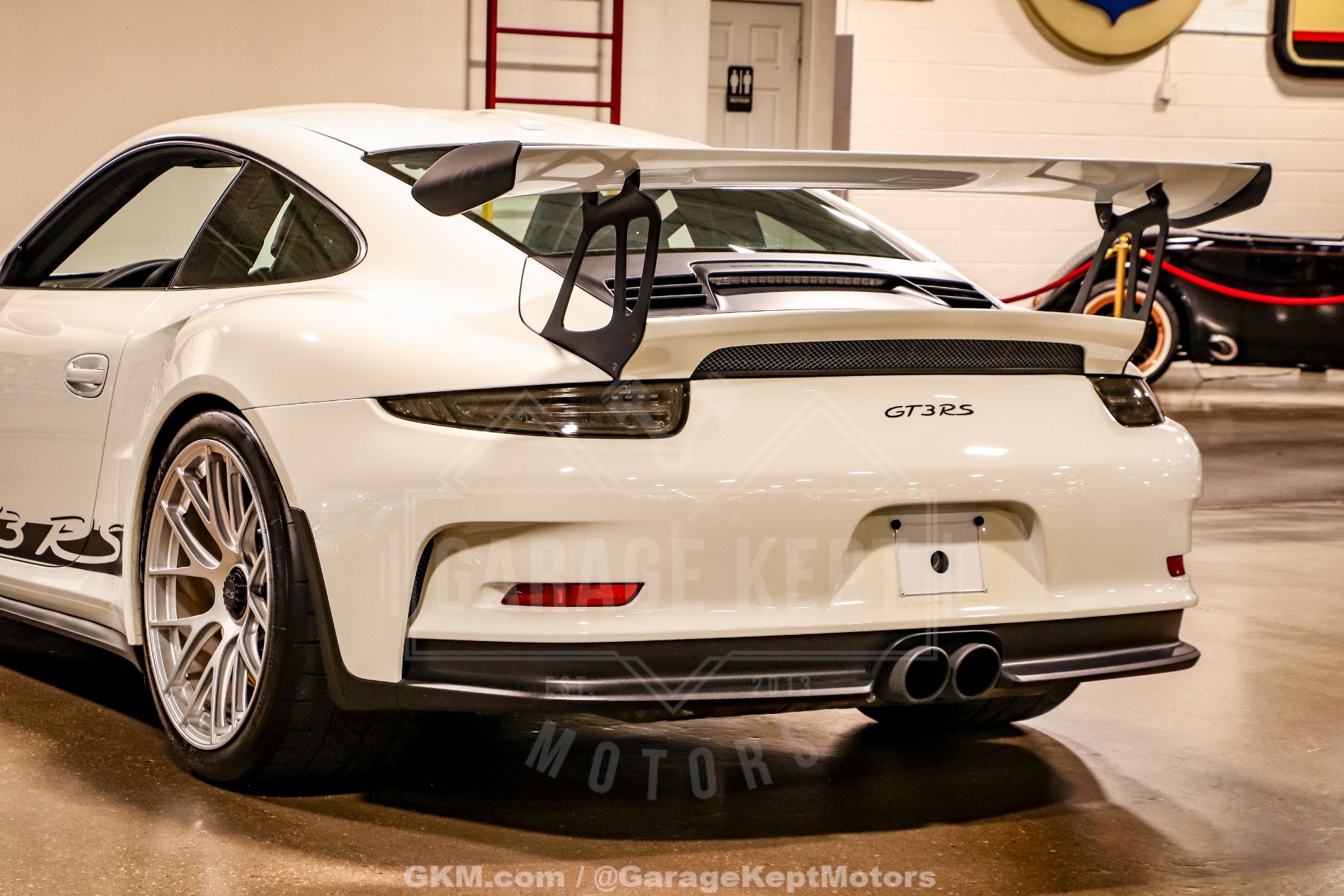 Used 2016 Porsche 911 GT3 RS RWD image 48