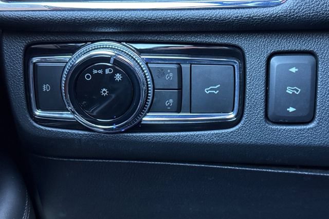 Used 2020 Lincoln Navigator L Reserve w/ Equipment Group 208A Reserve image 45