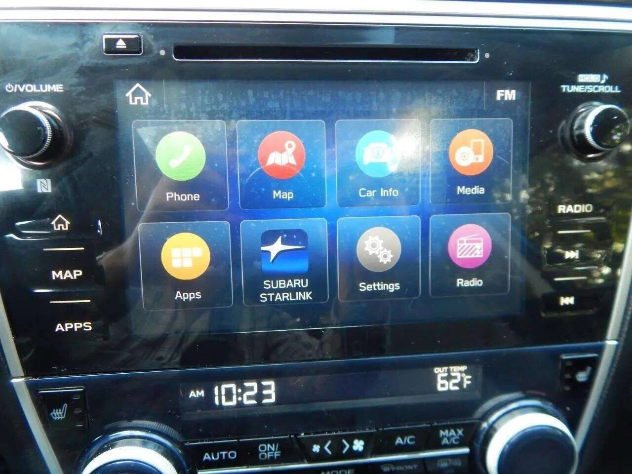 Used 2019 Subaru Outback 2.5i Premium image 25