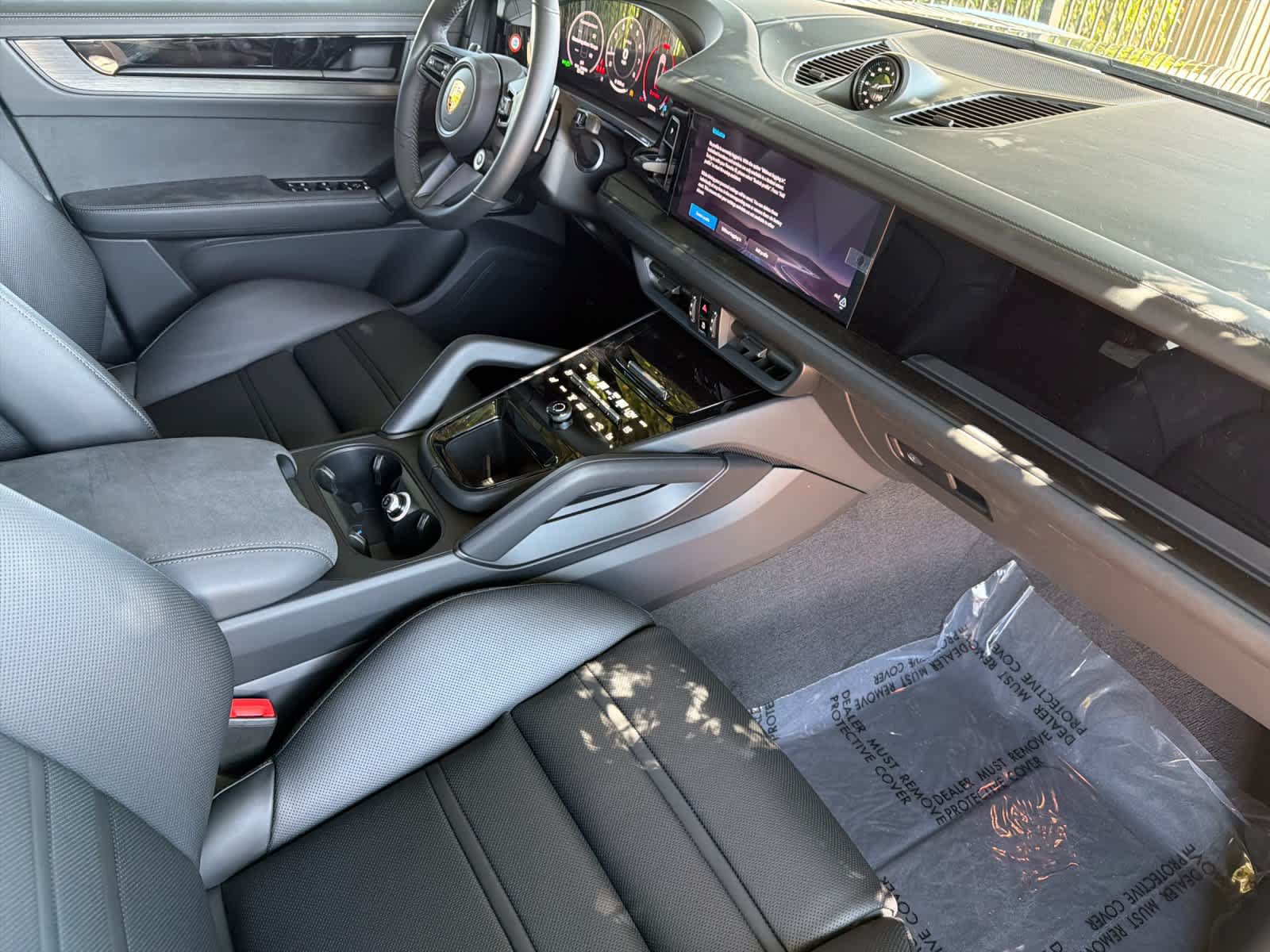 New 2026 Porsche Cayenne GTS AWD/4WD image 17