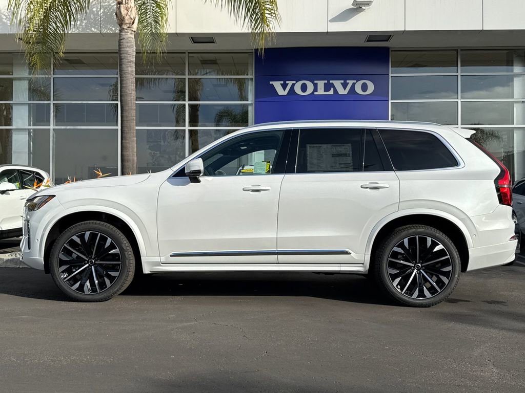 New 2026 Volvo XC90 B6 Ultra w/ Protection Package image 2