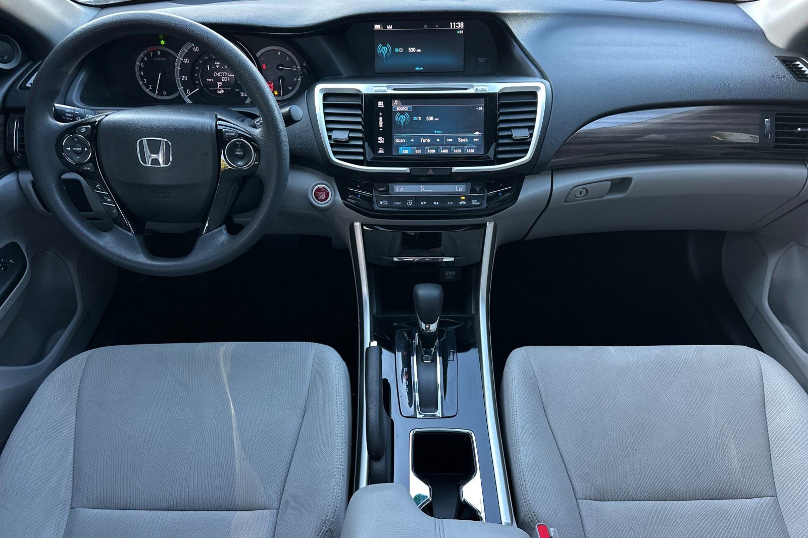 Used 2016 Honda Accord EX image 13