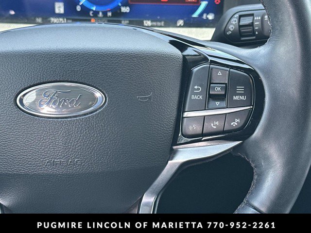 Used 2022 Ford Explorer Platinum w/ Equipment Group 601A AWD/4WD image 26