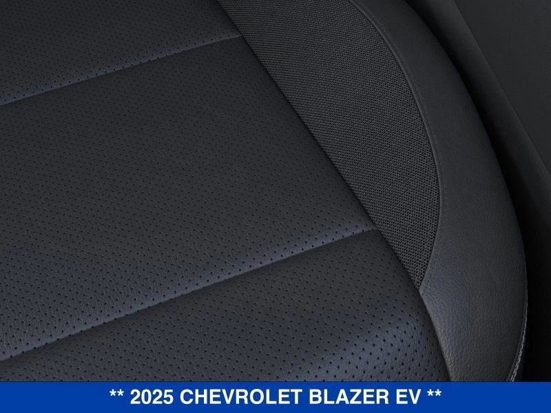 New 2025 Chevrolet Blazer EV LT FWD image 22