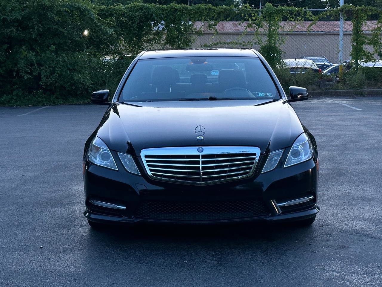 Used 2012 Mercedes-Benz E 350 4MATIC Sedan image 5