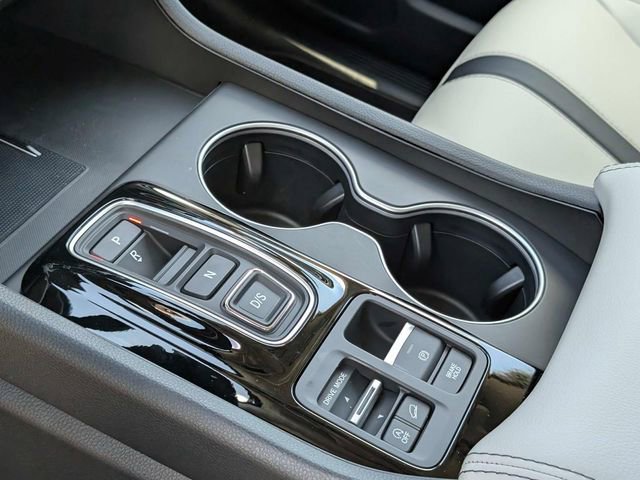 New 2026 Honda Pilot Touring image 22